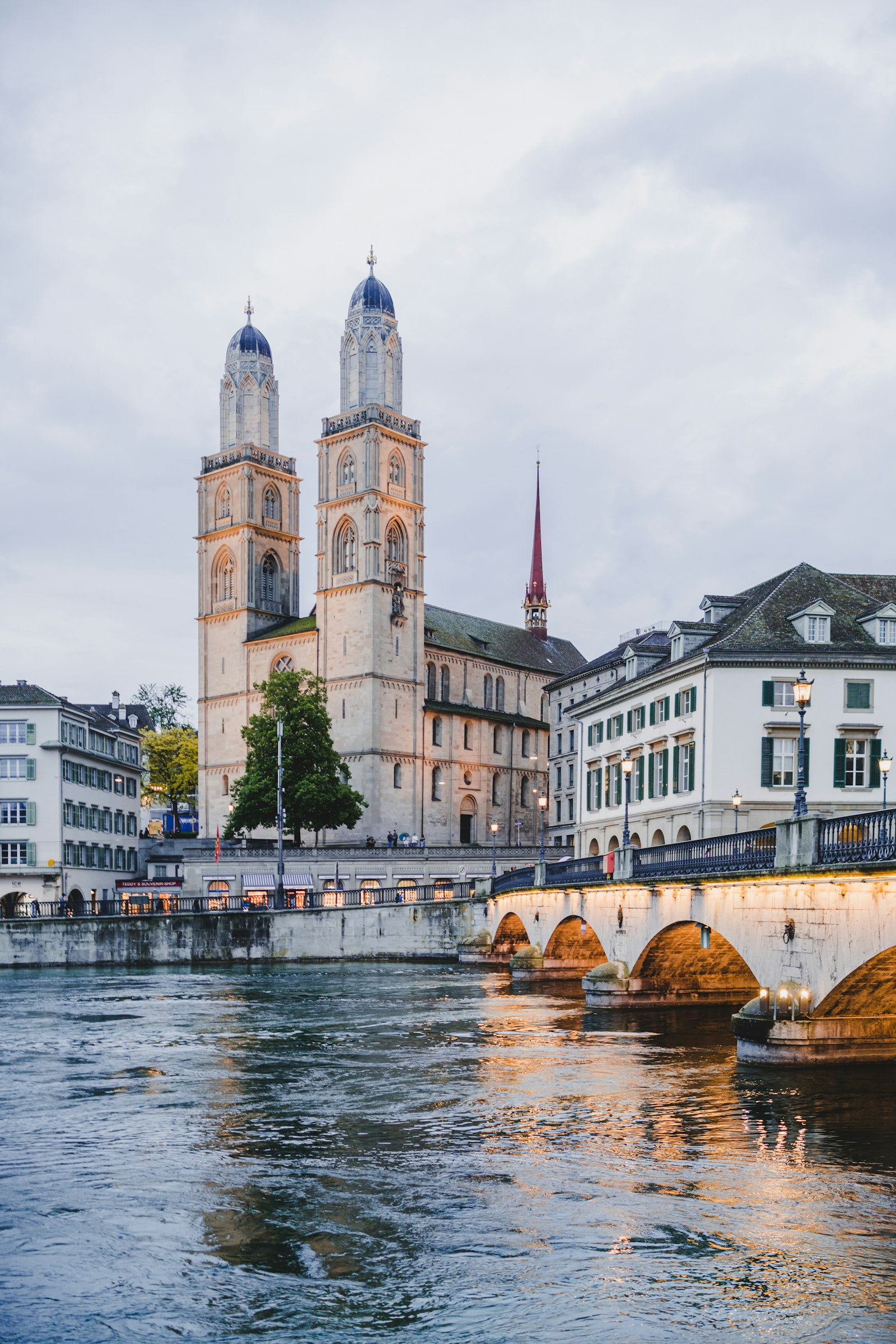 Zürich, Switzerland — headquarters location